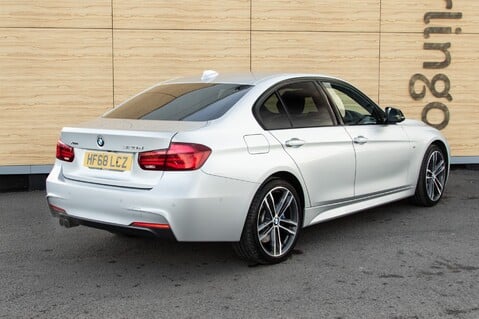 BMW 3 Series 320D XDRIVE M SPORT SHADOW EDITION 4