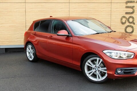 BMW 1 Series 118I SPORT 9