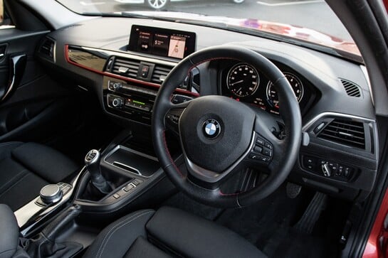 BMW 1 Series 118I SPORT