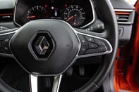 Renault Clio ICONIC TCE 22