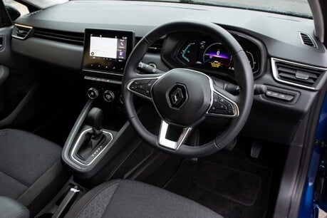 Renault Clio EVOLUTION E-TECH