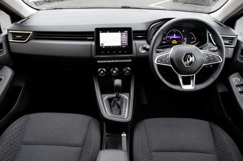 Renault Clio EVOLUTION E-TECH 13