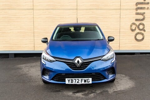 Renault Clio EVOLUTION E-TECH 7