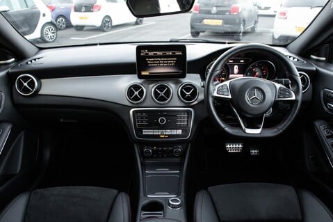 Mercedes-Benz CLA Class CLA 220 D AMG LINE NIGHT EDITION PLUS 13