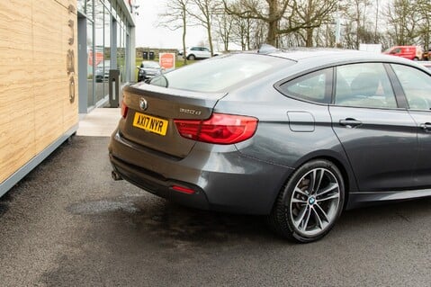 BMW 3 Series 320D M SPORT GRAN TURISMO 10