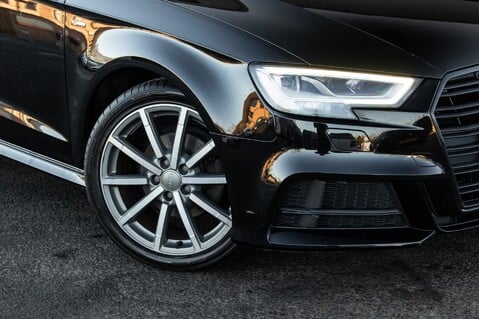 Audi A3 SPORTBACK TFSI BLACK EDITION 3