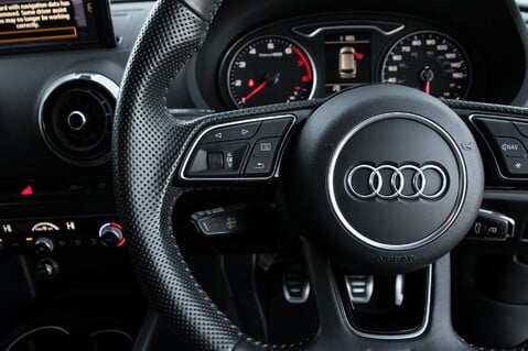 Audi A3 SPORTBACK TFSI BLACK EDITION 21