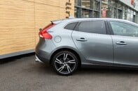 Volvo V40 D2 R-DESIGN EDITION 11