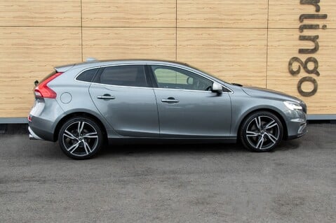 Volvo V40 D2 R-DESIGN EDITION 15