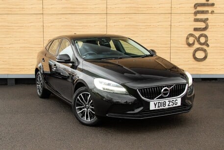 Volvo V40 T3 MOMENTUM NAV PLUS