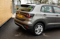 Volkswagen T-Cross SE TSI DSG 10