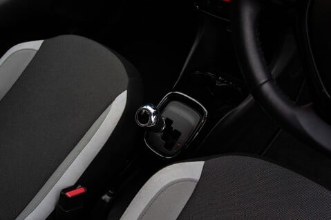 Toyota Aygo VVT-I X-PRESS X-SHIFT 32