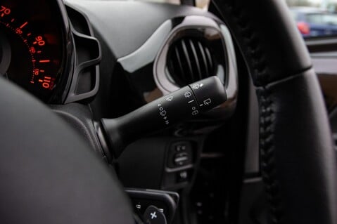 Toyota Aygo VVT-I X-PRESS X-SHIFT 20