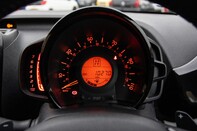 Toyota Aygo VVT-I X-PRESS X-SHIFT 12