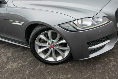 Jaguar XF D R-SPORT 3