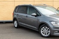 Volkswagen Touran SE FAMILY TDI BLUEMOTION TECHNOLOGY 9