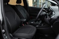 Ford Fiesta TITANIUM 31