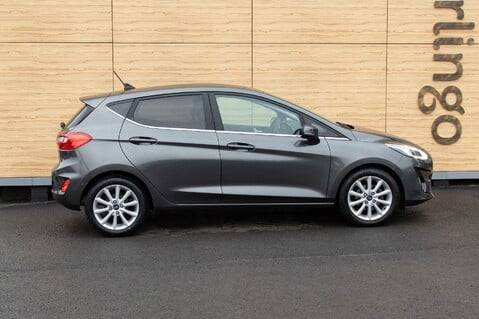 Ford Fiesta TITANIUM 15