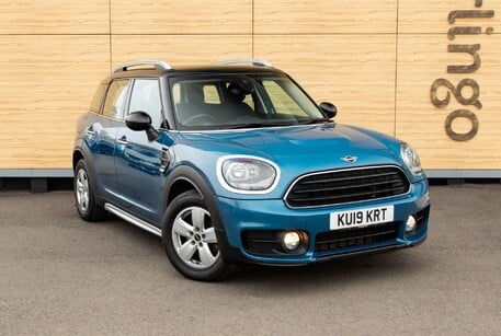 Mini Countryman COOPER CLASSIC