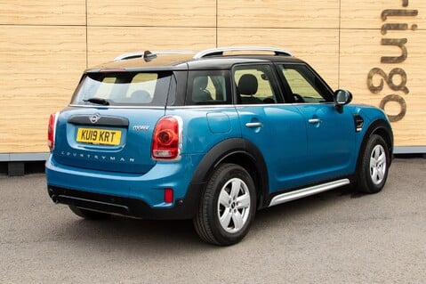 Mini Countryman COOPER CLASSIC 4