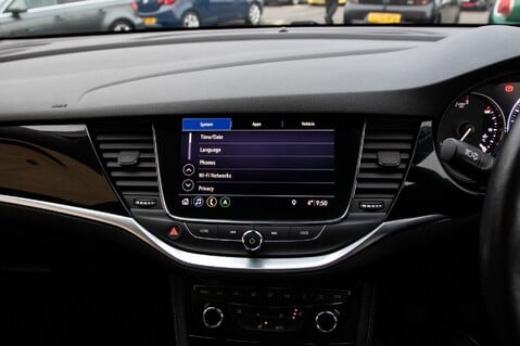 Vauxhall Astra ELITE NAV 28