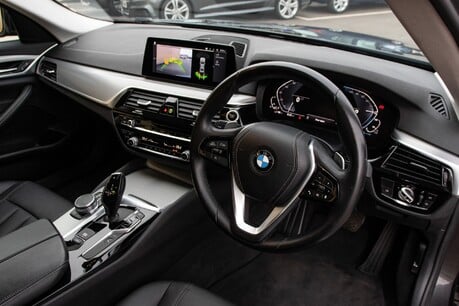 BMW 5 Series 530E SE