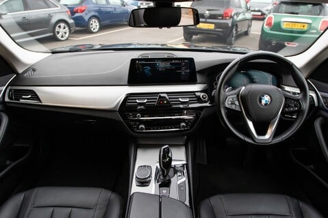 BMW 5 Series 530E SE 13