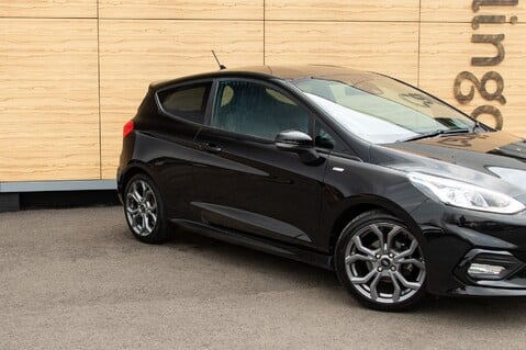 Ford Fiesta ST-LINE EDITION MHEV 9