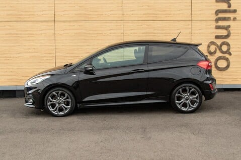 Ford Fiesta ST-LINE EDITION MHEV 16