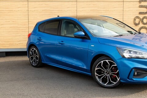 Ford Focus ST-LINE X EDITION MHEV 9