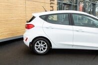 Ford Fiesta ZETEC 11