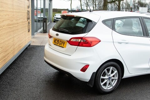 Ford Fiesta ZETEC 10