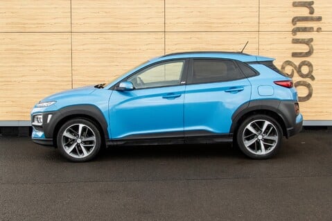 Hyundai KONA T-GDI PLAY 16