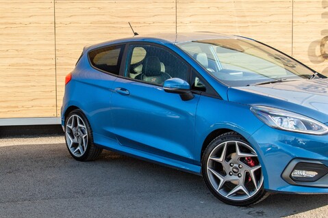 Ford Fiesta ST-3 9