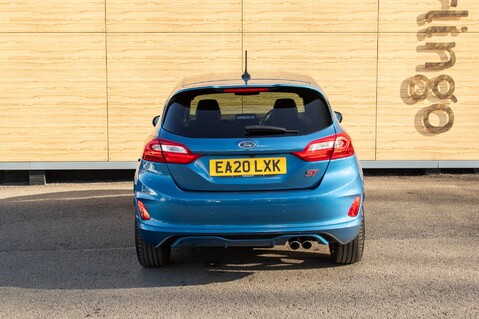 Ford Fiesta ST-3 8