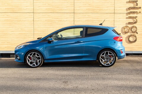 Ford Fiesta ST-3 16