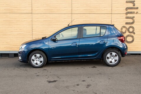 Dacia Sandero LAUREATE SCE 16