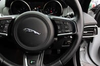 Jaguar XE R-SPORT INGENIUM AWD 22