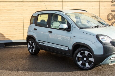 Fiat Panda CITY CROSS MHEV 9