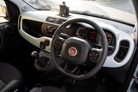 Fiat Panda CITY CROSS MHEV