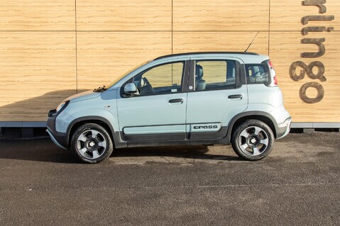 Fiat Panda CITY CROSS MHEV 16