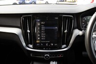 Volvo V60 D4 R-DESIGN PLUS 26