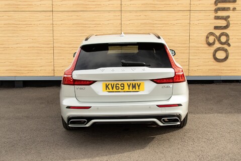 Volvo V60 D4 R-DESIGN PLUS 8