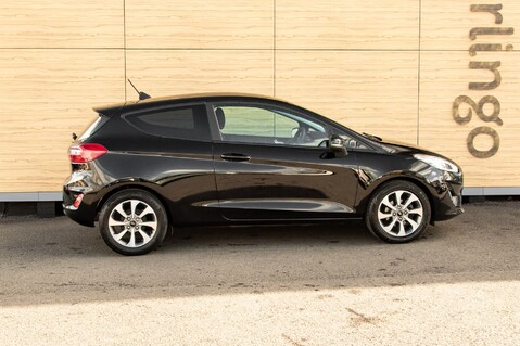 Ford Fiesta TREND 15