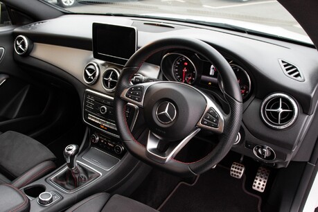 Mercedes-Benz CLA Class CLA 180 AMG LINE