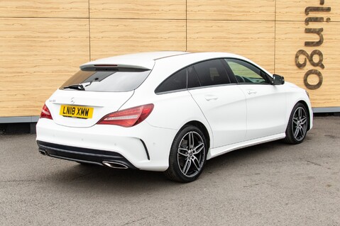 Mercedes-Benz CLA Class CLA 180 AMG LINE 4