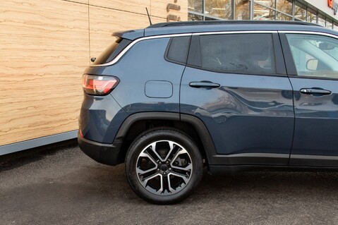 Jeep Compass LIMITED 11