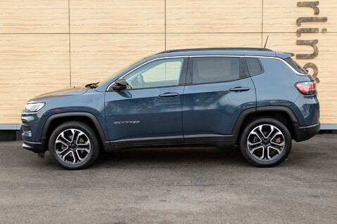 Jeep Compass LIMITED 16