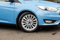 Ford Focus TITANIUM X 2