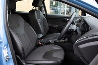 Ford Focus TITANIUM X 31